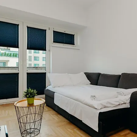 Shortstaypoland Grzybowska