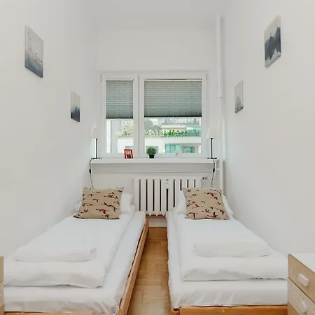 Shortstaypoland Grzybowska Apartament *