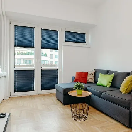 Apartment Shortstaypoland Grzybowska Warschau