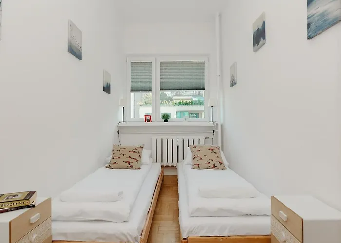 Shortstaypoland Grzybowska Apartment *